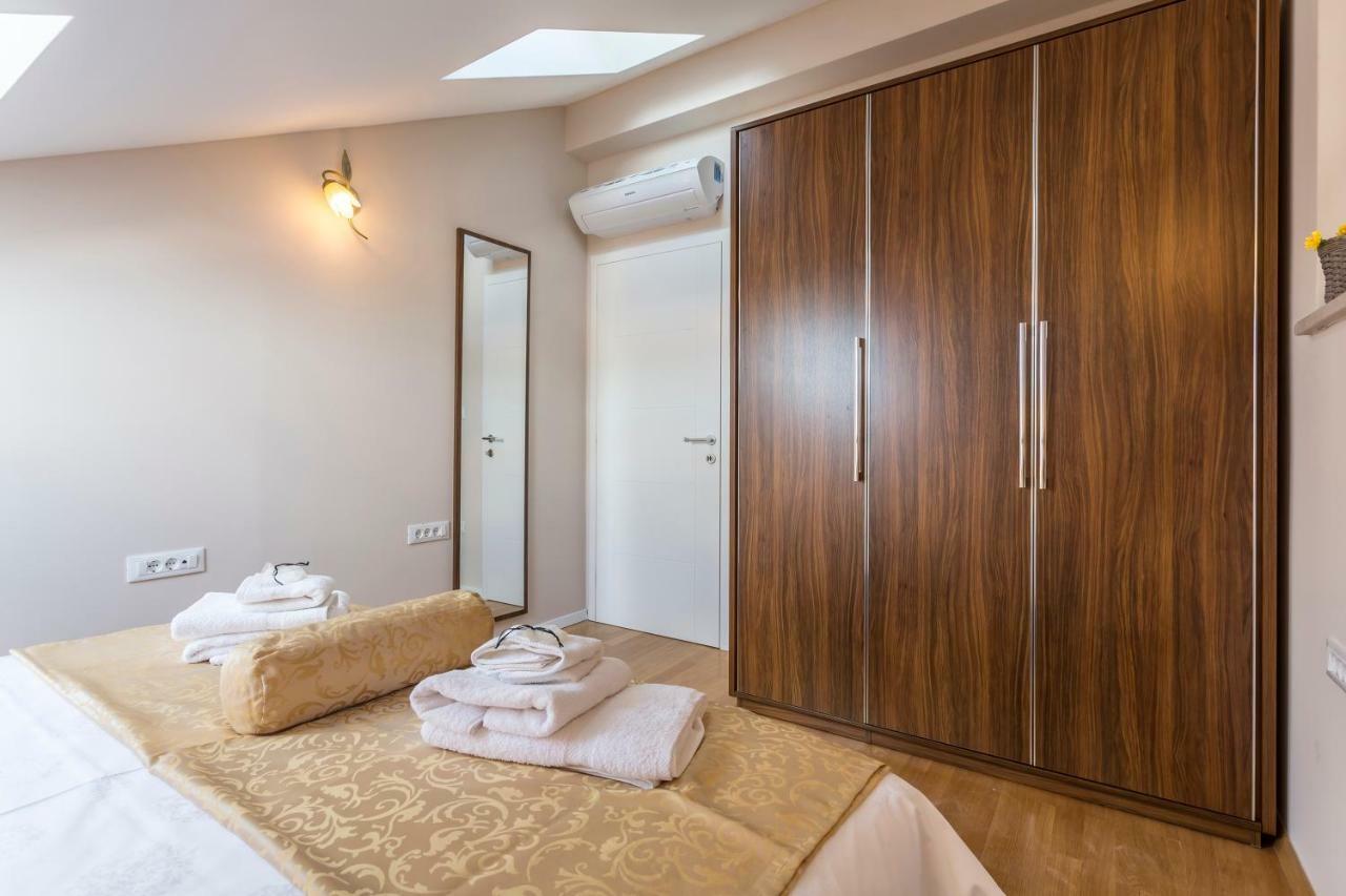 Villa Flores روغوزنيكا المظهر الخارجي الصورة