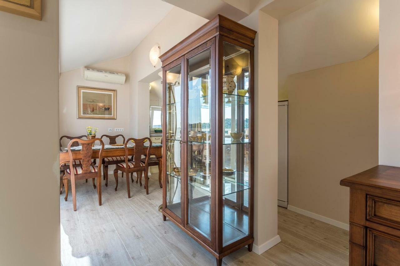Villa Flores روغوزنيكا المظهر الخارجي الصورة